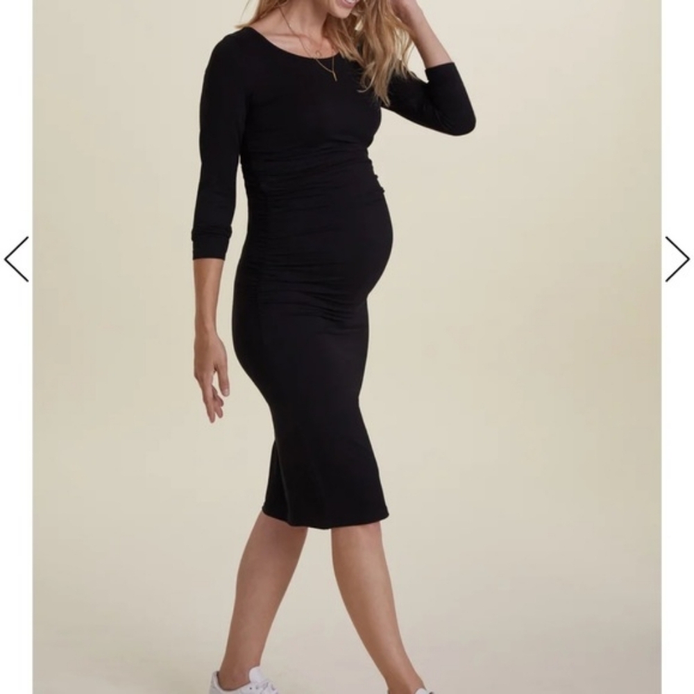 Isabella Oliver Cassie Maternity Dress with Ruching in Caviar Black